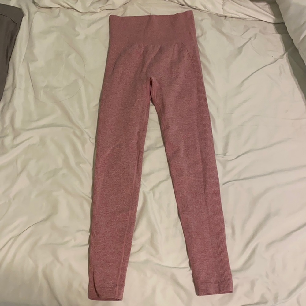 booty scrunch leggings